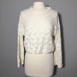 Moon & Madison Crop Top Sweater Size M